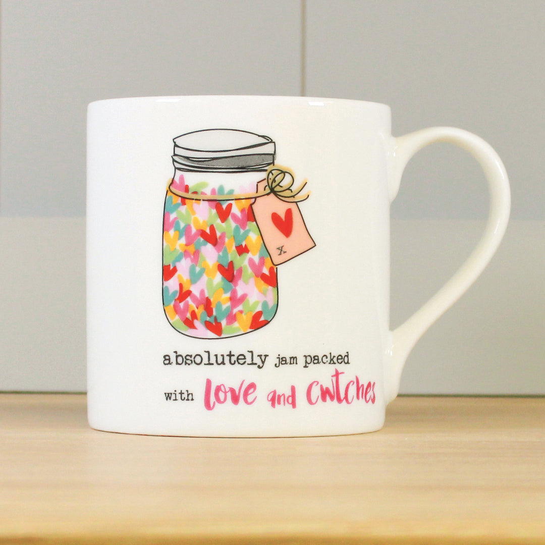 Love &amp; Cwtches Mug