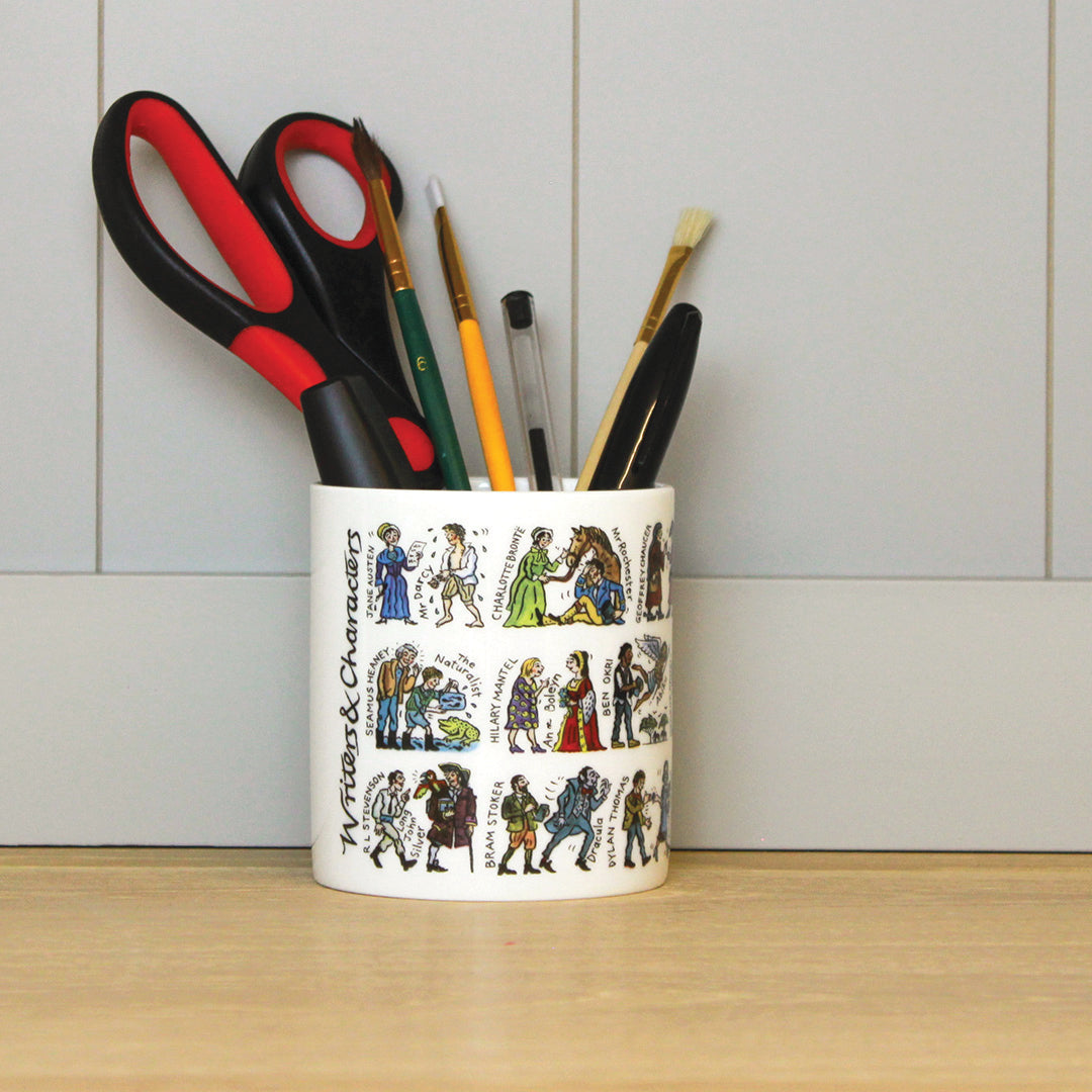 Writers & Characters Pen Pot