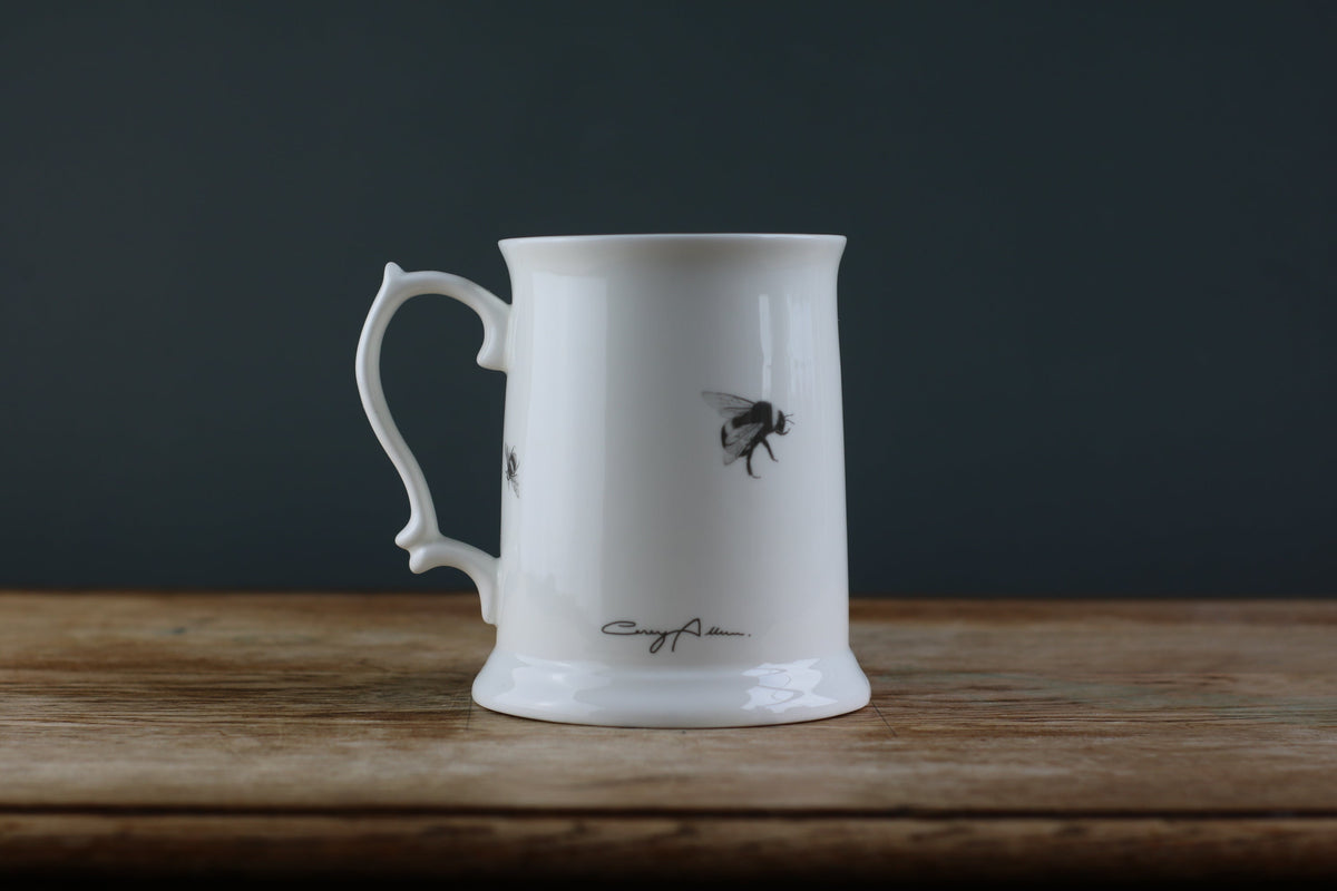Bumble & Bee Pint Tankard