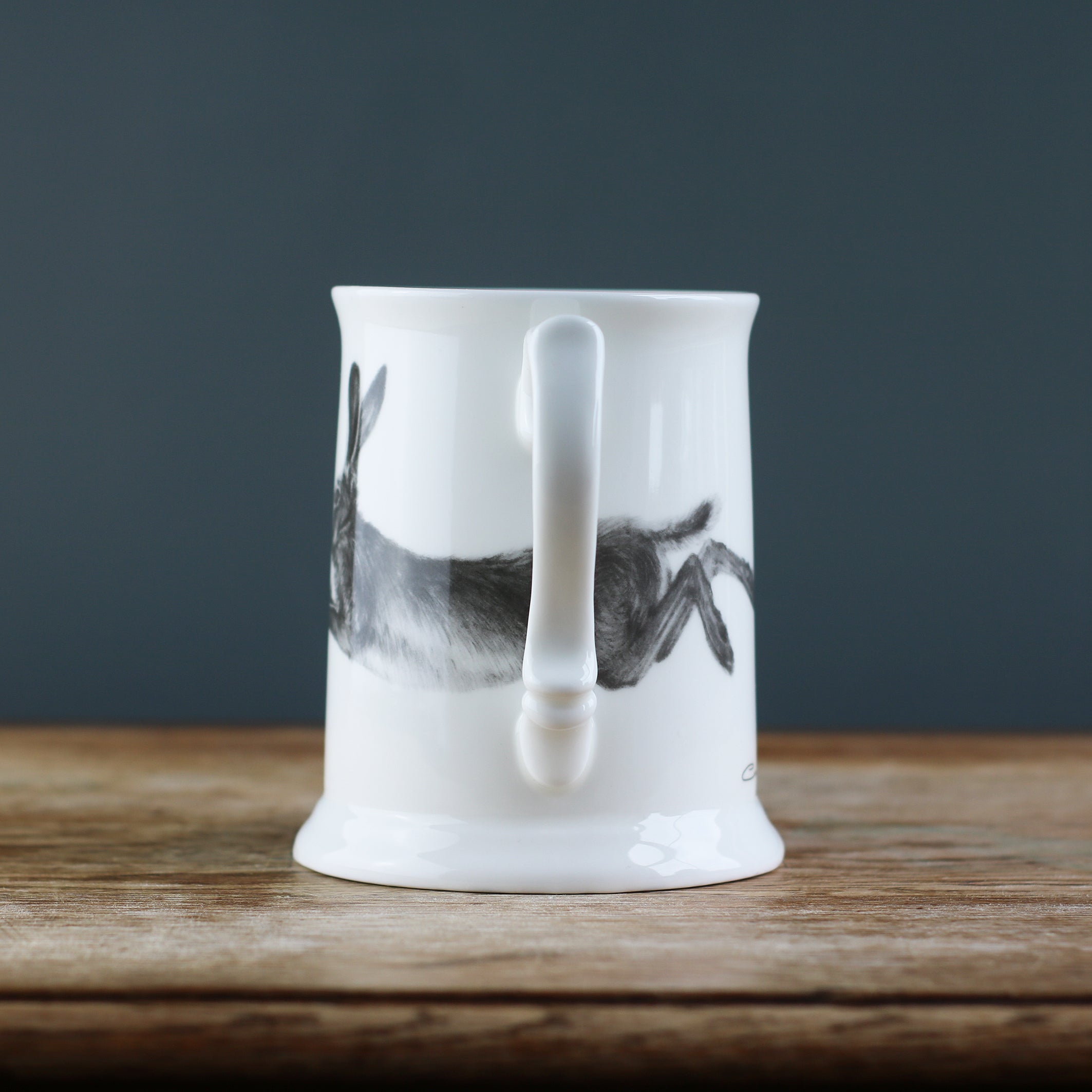 Running Hare Pint Tankard