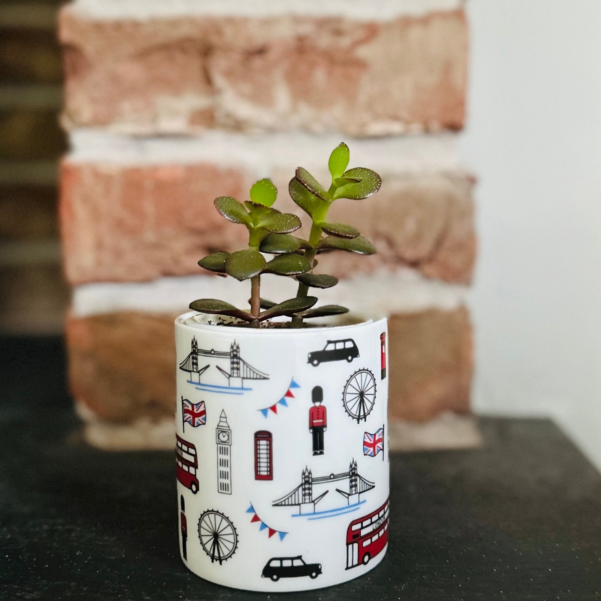 London Scatter Pot