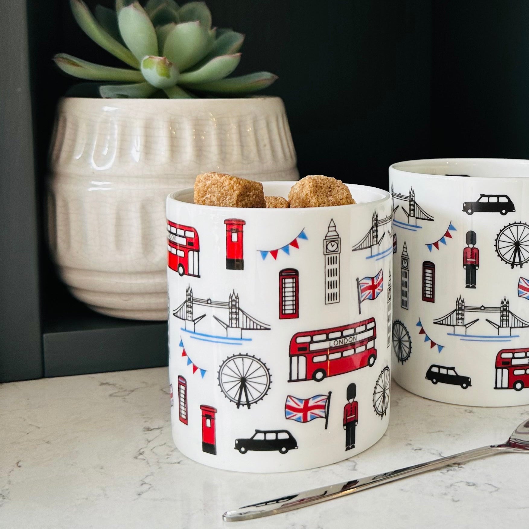 London Scatter Pot